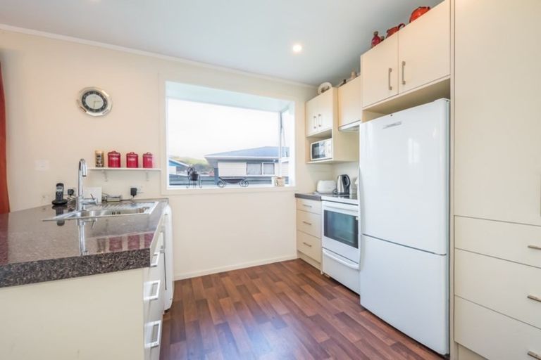 Photo of property in 70 California Drive, Totara Park, Upper Hutt, 5018