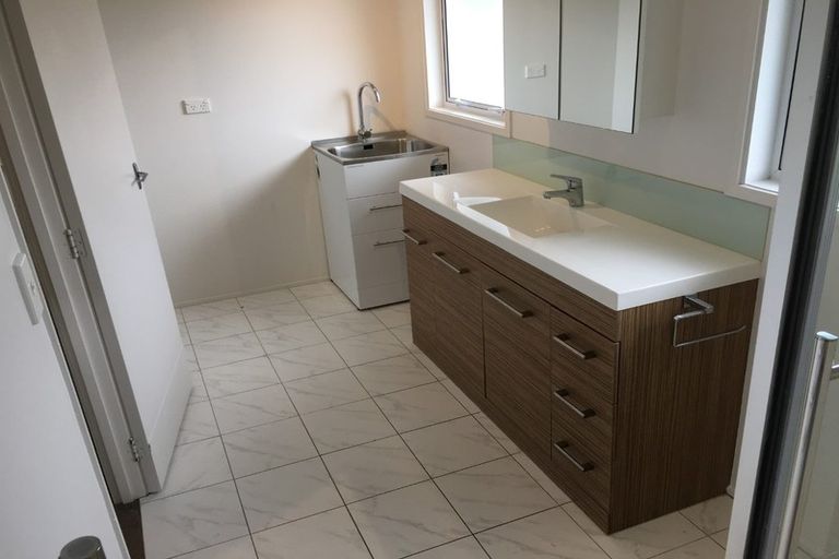 Photo of property in 3/7 Richards Avenue, Forrest Hill, Auckland, 0620