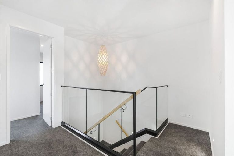 Photo of property in 1a Mcfaddens Road, St Albans, Christchurch, 8052