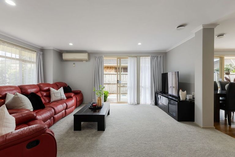 Photo of property in 81 Mount View Road, Melville, Hamilton, 3206