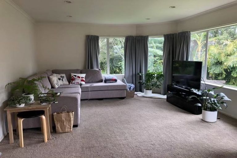 Photo of property in 102b Wharf Road, Te Atatu Peninsula, Auckland, 0610