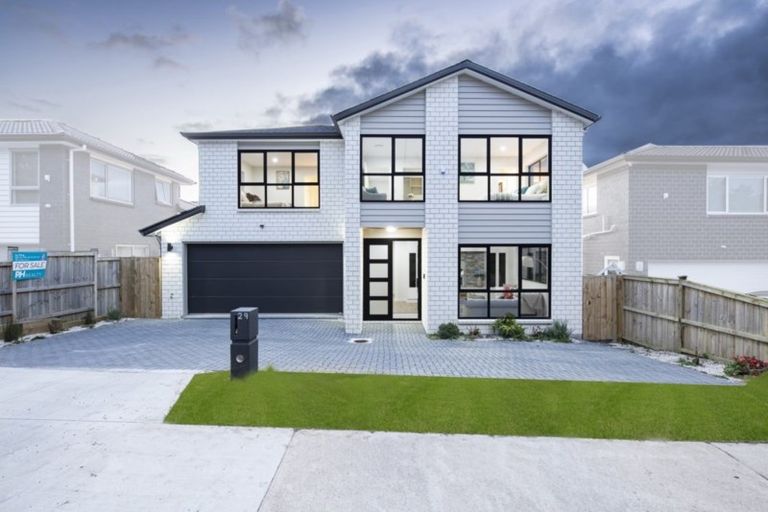 Photo of property in 29 Mcquoids Road, Flat Bush, Auckland, 2019