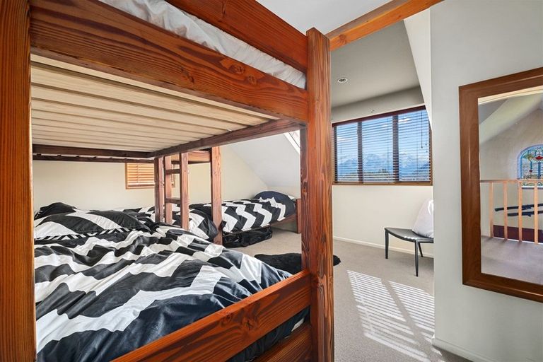 Photo of property in 19 Rowan Court, Wanaka, 9305