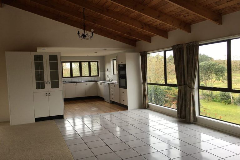 Photo of property in 276 Clarks Beach Road, Clarks Beach, Pukekohe, 2679