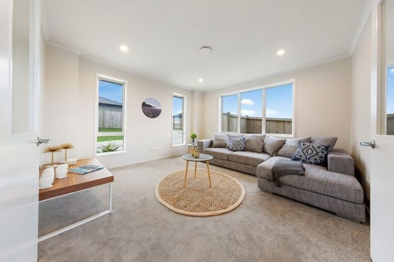 Photo of property in 31f Helenvale Crescent, Pokeno, 2402