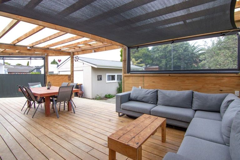 Photo of property in 100 Slacks Road, Awapuni, Palmerston North, 4412