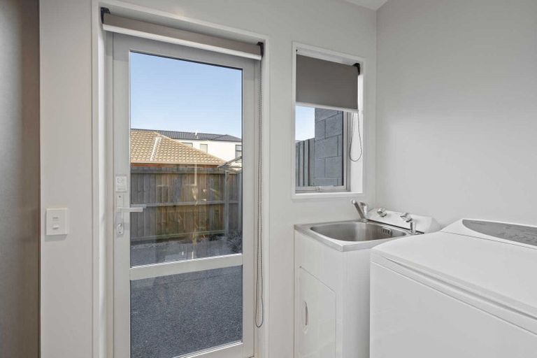 Photo of property in 1/49 Maxwell Street, Riccarton, Christchurch, 8041