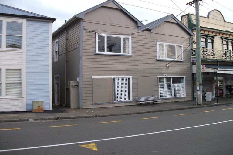 Photo of property in 68-70 Pirie Street, Mount Victoria, Wellington, 6011