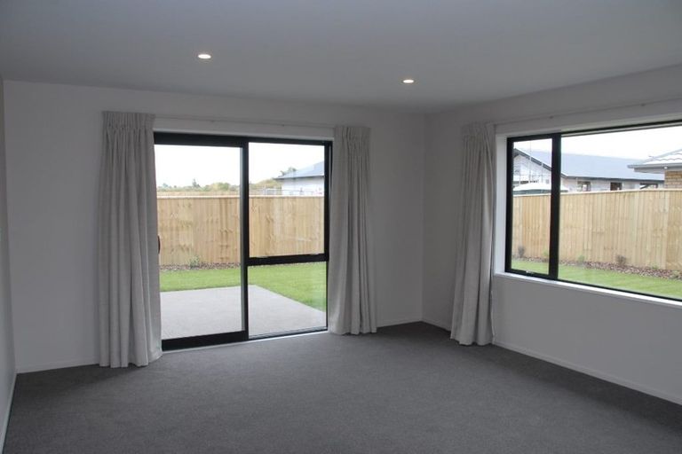 Photo of property in 57 Watkins Drive, Rangiora, 7400