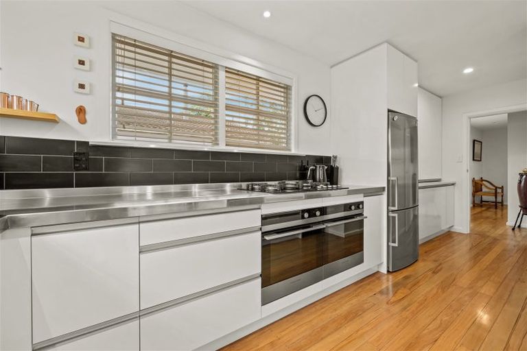 Photo of property in 7 Parkstone Avenue, Ilam, Christchurch, 8041