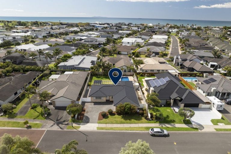 Photo of property in 56 Matemuri Drive, Papamoa Beach, Papamoa, 3118
