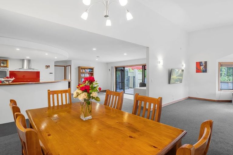 Photo of property in 2 Larchwood Grove, Rangatira Park, Taupo, 3330