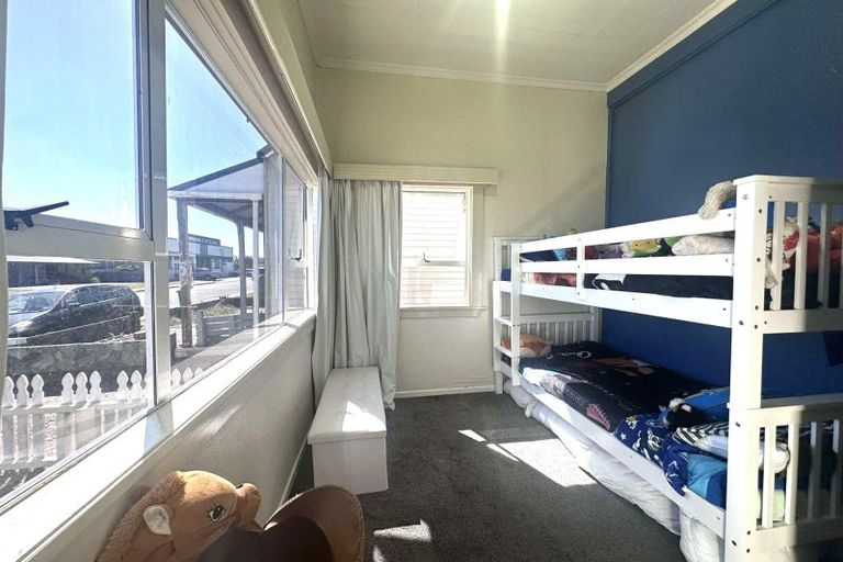 Photo of property in 78 Bealey Street, Hokitika, 7810