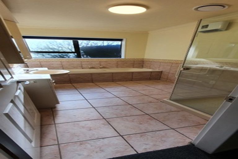 Photo of property in 43 Vasanta Avenue, Ngaio, Wellington, 6035