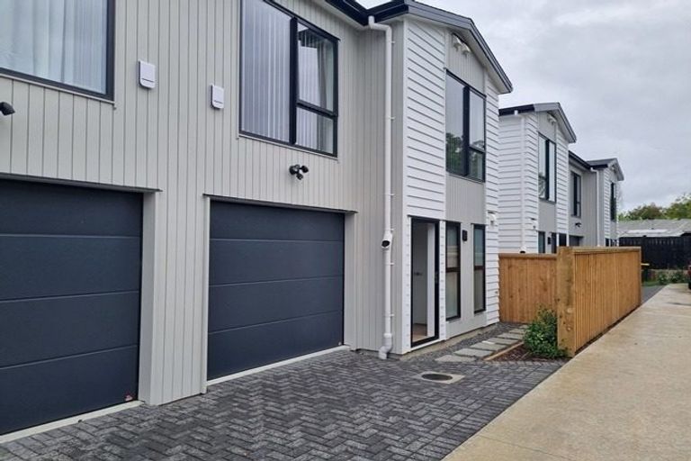 Photo of property in 9b Sari Place, Massey, Auckland, 0614