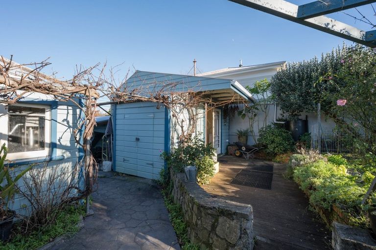 Photo of property in 92 Kawai Street, Nelson South, Nelson, 7010