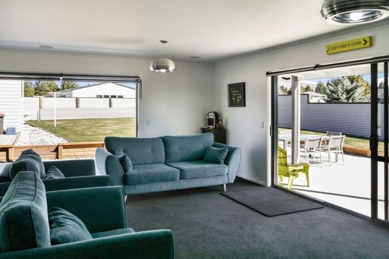 Photo of property in 19 Irishman Drive, Twizel, 7901