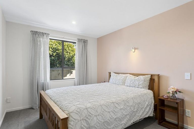 Photo of property in 1/33 Oldwood Street, Bishopdale, Christchurch, 8053