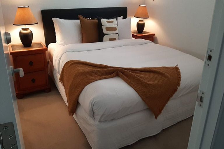 Photo of property in Bridgewater Apartments, 308/7 Te Rangi Cross Road, Paihia, 0200