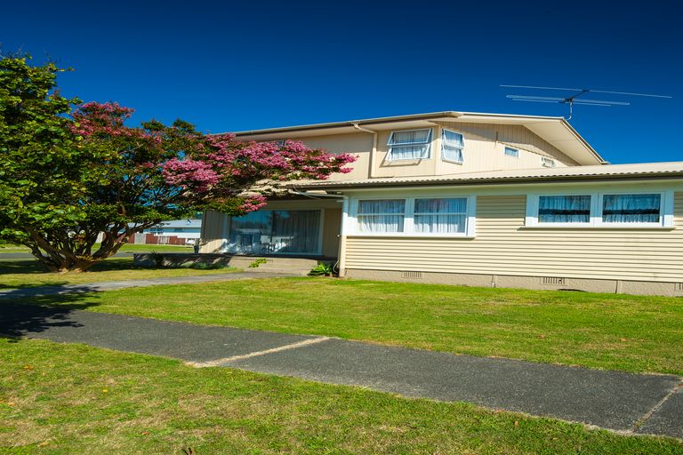 Photo of property in 8 Porter Street, Outer Kaiti, Gisborne, 4010