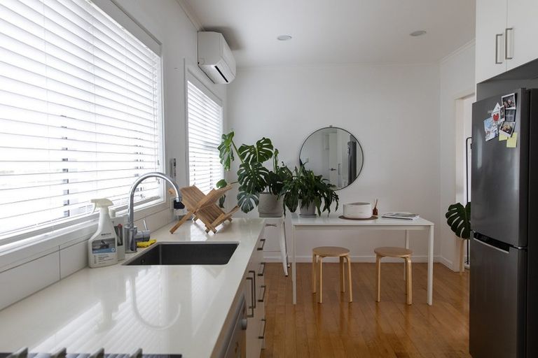 Photo of property in 1/15 Wairiki Road, Mount Eden, Auckland, 1024