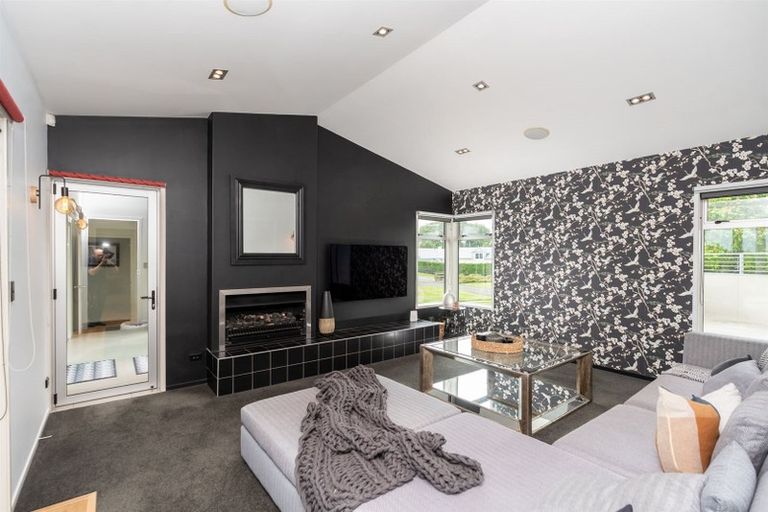 Photo of property in 42 Ryvington Lane, Tamahere, Hamilton, 3283