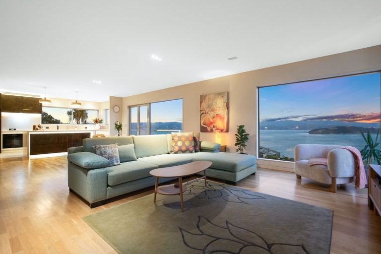 Photo of property in 8 Elgin Way, Khandallah, Wellington, 6035