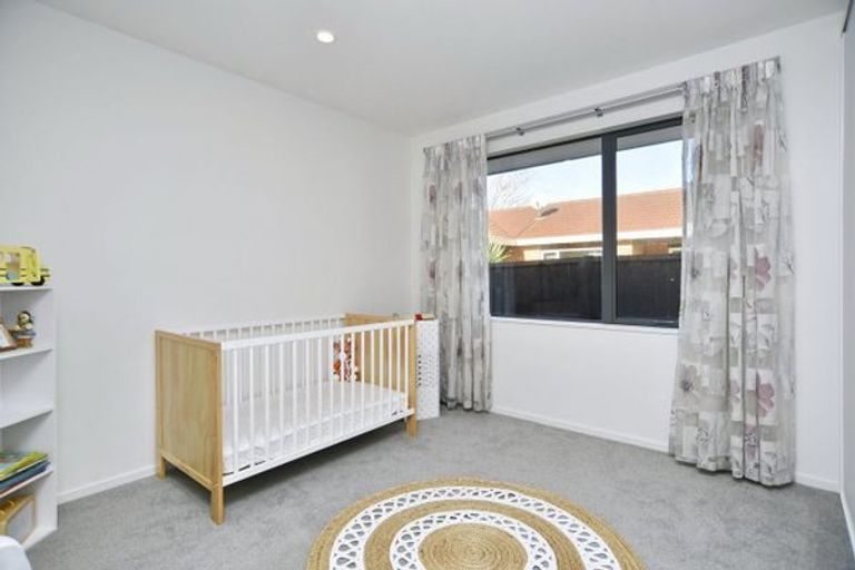 Photo of property in 411a Bower Avenue, Parklands, Christchurch, 8083