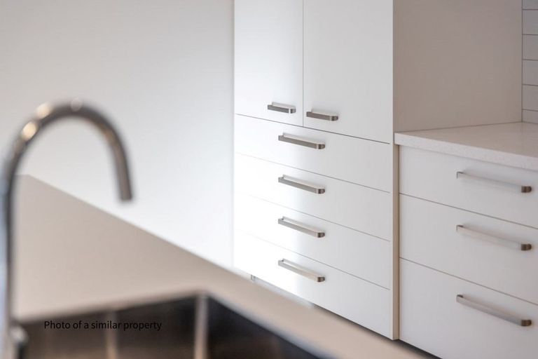 Photo of property in 24 Evelyn Crescent, Marshland, Christchurch, 8083