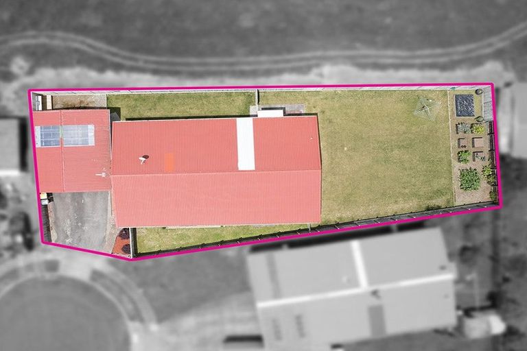 Photo of property in 7 Te Whena Place, Waitara, 4320