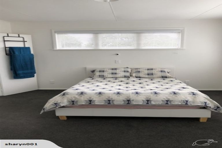 Photo of property in 43b Abraham Crescent, Milson, Palmerston North, 4414