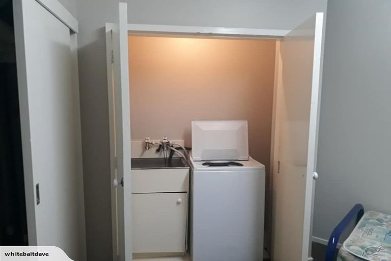 Photo of property in 26 Kathleen Street, Totara Vale, Auckland, 0627