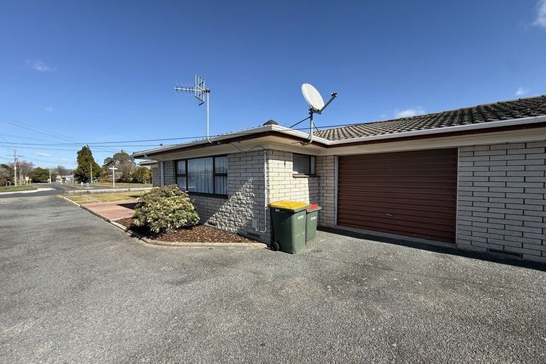 Photo of property in 24a Fairview Road, Western Heights, Rotorua, 3015
