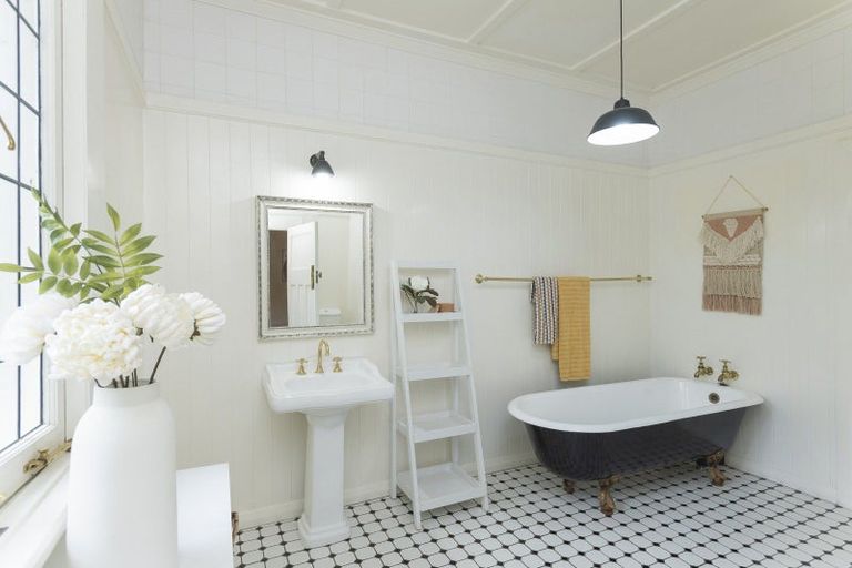 Photo of property in 1909 Tiniroto Road, Waerengaokuri, Manutuke, 4072