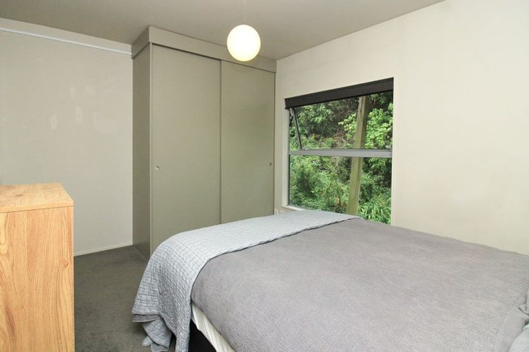 Photo of property in 12/2 Onslow Road, Khandallah, Wellington, 6035