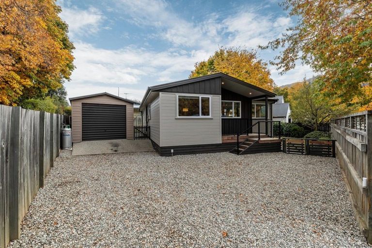 Photo of property in 20 Devon Street, Arrowtown, 9302