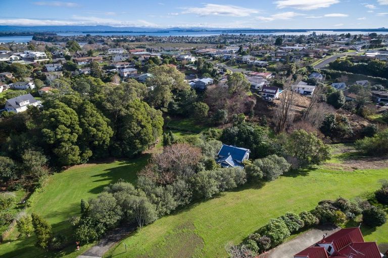 Photo of property in 35 Maungawhare Place, Otumoetai, Tauranga, 3110