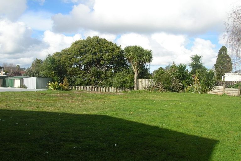 Photo of property in 10a Campbell Place, Papakura, 2110