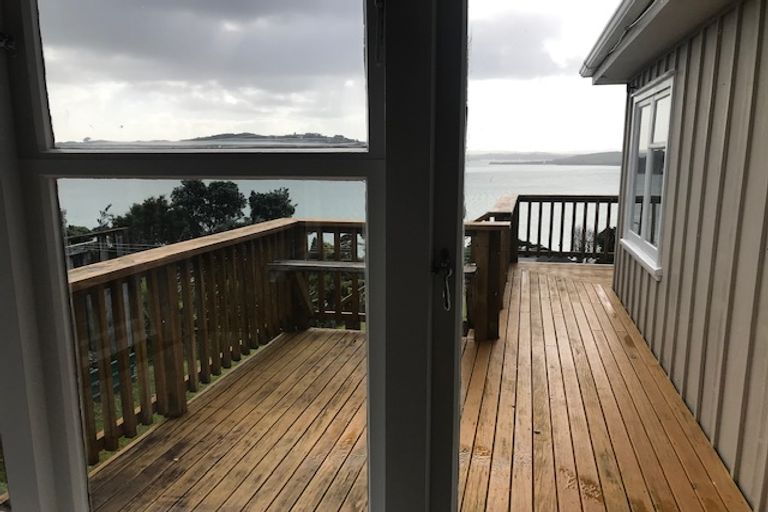 Photo of property in 92 Greenslade Road, Raglan, 3295