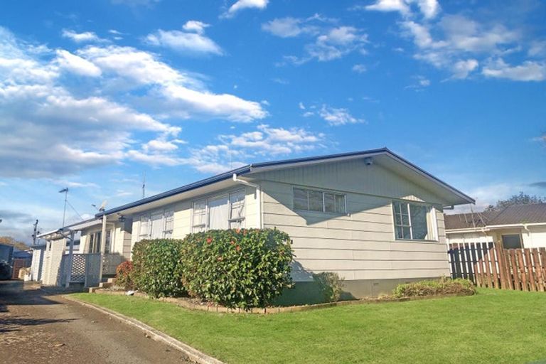 Photo of property in 32 Elmwood Crescent, Pukete, Hamilton, 3200