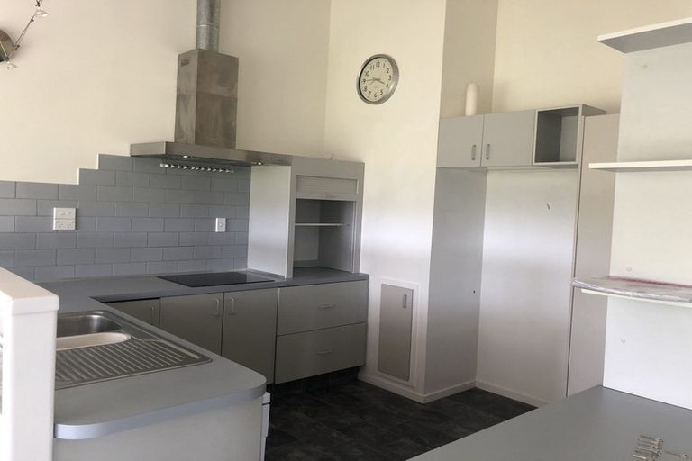 Photo of property in 949 East Coast Road, Torbay, Auckland, 0630