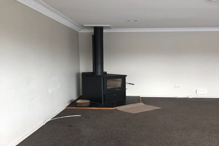 Photo of property in 3 Shirldale Place, Avonhead, Christchurch, 8042