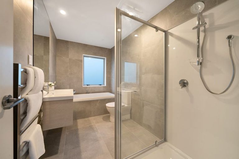 Photo of property in 33 Barrel Crescent, Swanson, Auckland, 0614