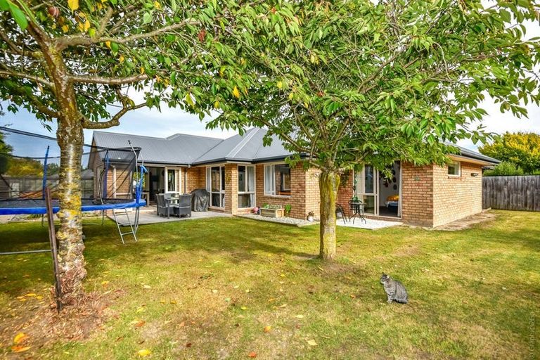 Photo of property in 90 Lowes Road, Rolleston, 7614