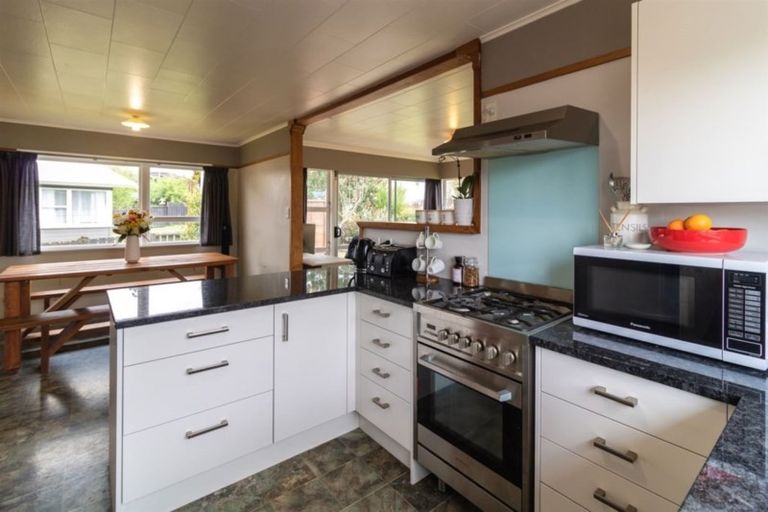 Photo of property in 461 Kahikatea Drive, Dinsdale, Hamilton, 3204