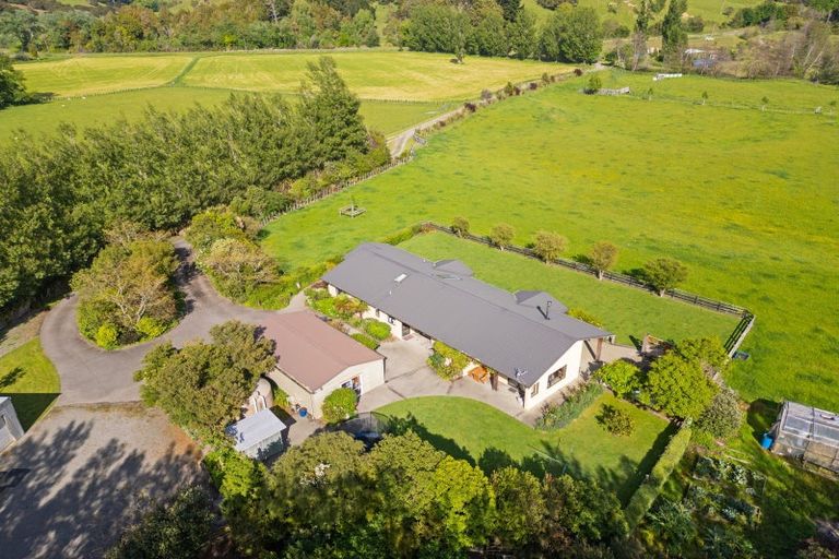 Photo of property in 438 Matahiwi Road, Matahiwi, Masterton, 5888