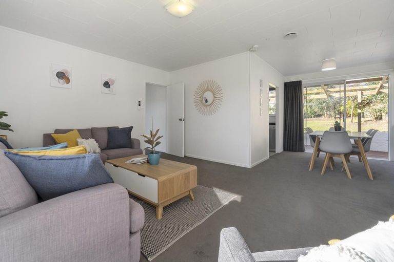 Photo of property in 8 Hewlett Road, Massey, Auckland, 0614