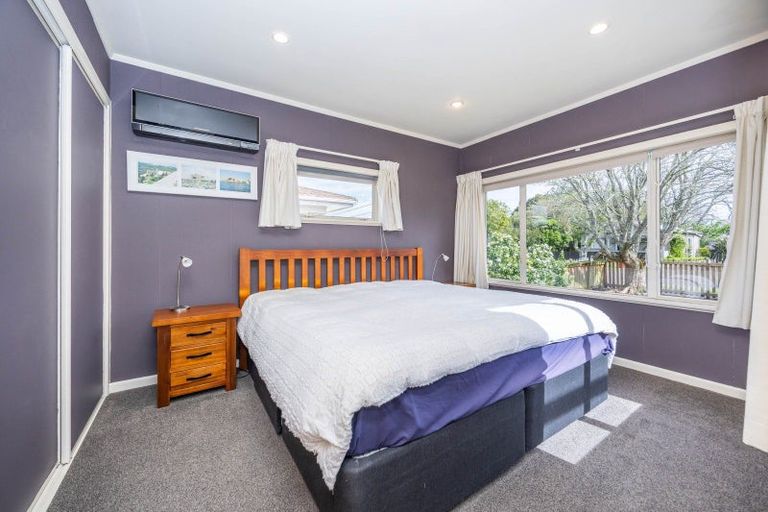 Photo of property in 20 Oxford Street, Fairfield, Hamilton, 3214