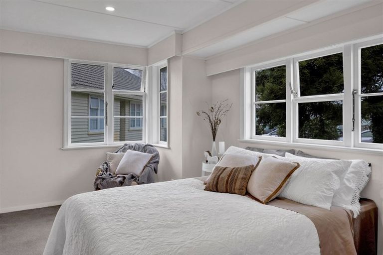 Photo of property in 13 Malone Place, Hawera, 4610