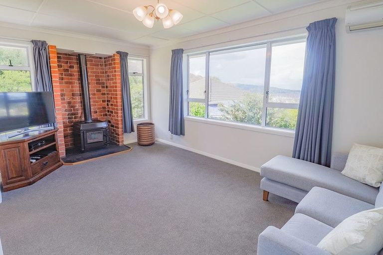 Photo of property in 38 Lindsay Road, Caversham, Dunedin, 9011